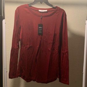 Moyee Women's Red Long Sleeve Chest Pocket T-shirt Small NWT